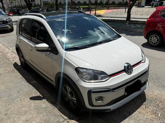 VOLKSWAGEN UP 1.0 TSI HIGH UP 12V FLEX 4P MANUAL VOLKSWAGEN UP 1.0 TSI HIGH UP 12V FLEX 4P MANUAL